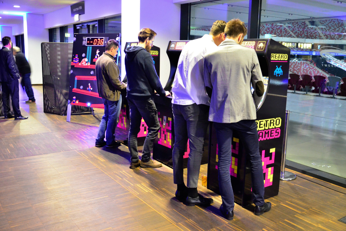 Automaty Arcade Retro - 4 - atrakcje na event firmowy