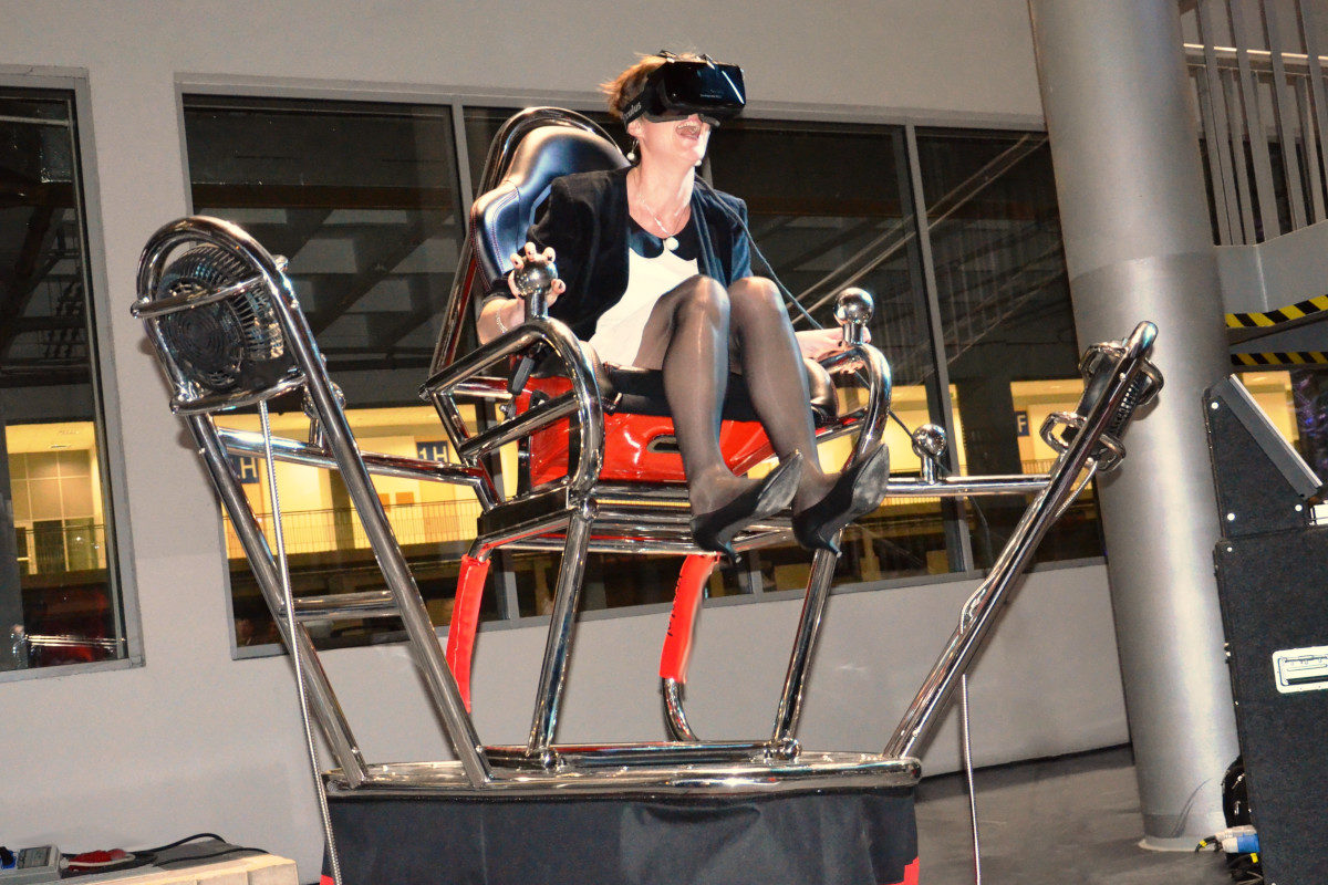 Roller coaster VR 9D - 08 - symulatory na imprezę firmową