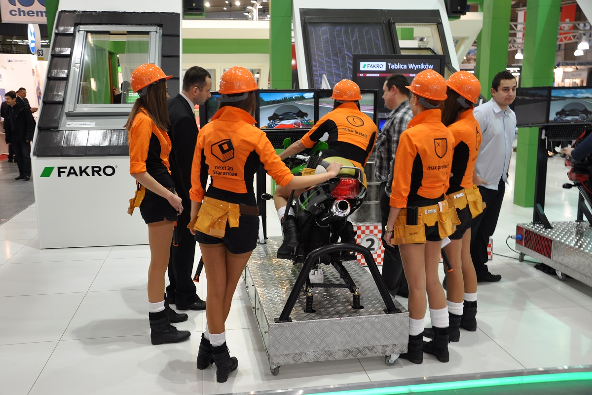 Symulator motocykla wynajem na imprezy