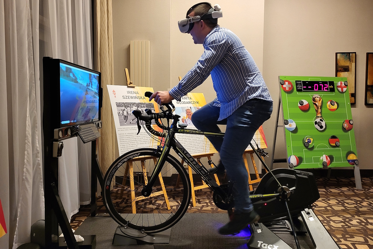 symulator roweru VR wynajem na eventy firmowe